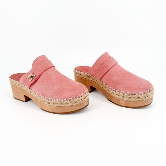 Chanel Turnlock CC Clog Mules Size 37 US 6-6.5 Pink Suede Espadrille Block Heel - Picture 1 of 15